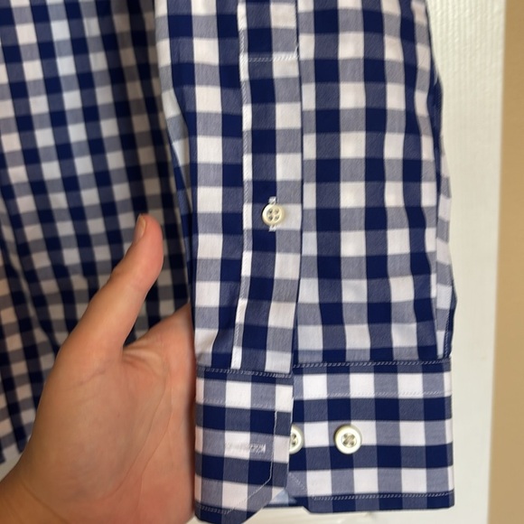 Banana Republic blue and white long sleeve button down shirt size small - Picture 5 of 8